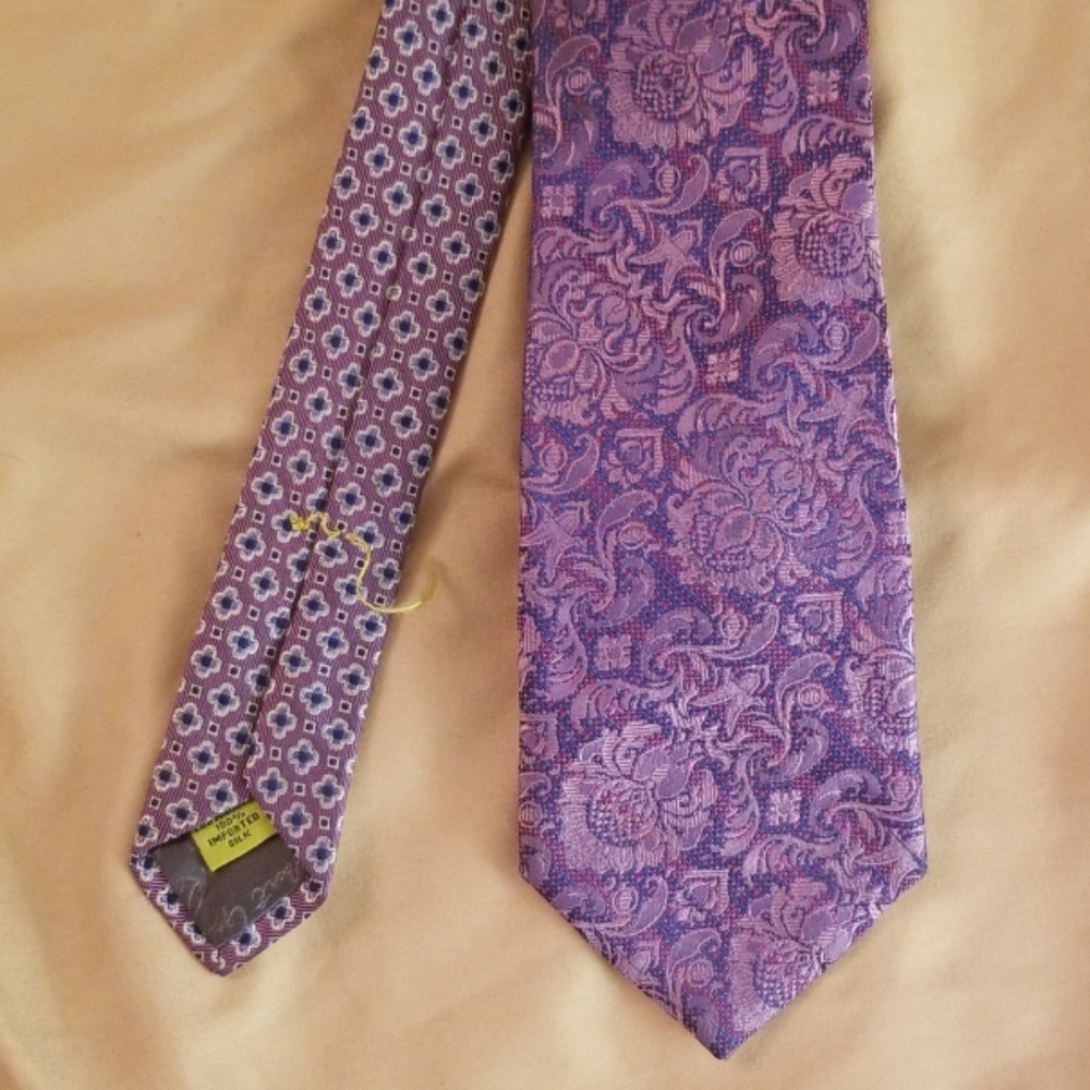 Robert Graham mens silk tie - purple